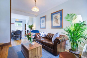 Pass the Keys Stunning Cottage in the Heart of Old Leigh
